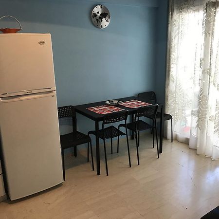 Efi'S Sunny Apartment 尼亚普拉加 外观 照片